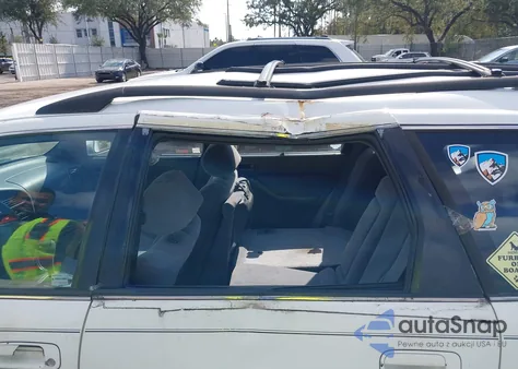 1995 Toyota Camry Le from USA, damaged, VIN 4T1GK12WXSU096176